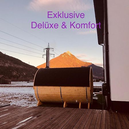אימסט Deluxefort Fuer 10 Gaeste Mit Eigenem Whirlpool Und Fasssauna מראה חיצוני תמונה